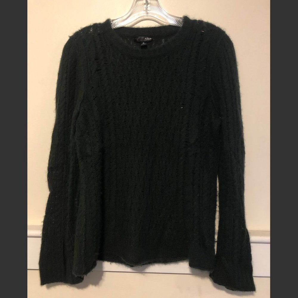 Olive green cashmere cableknit sweater